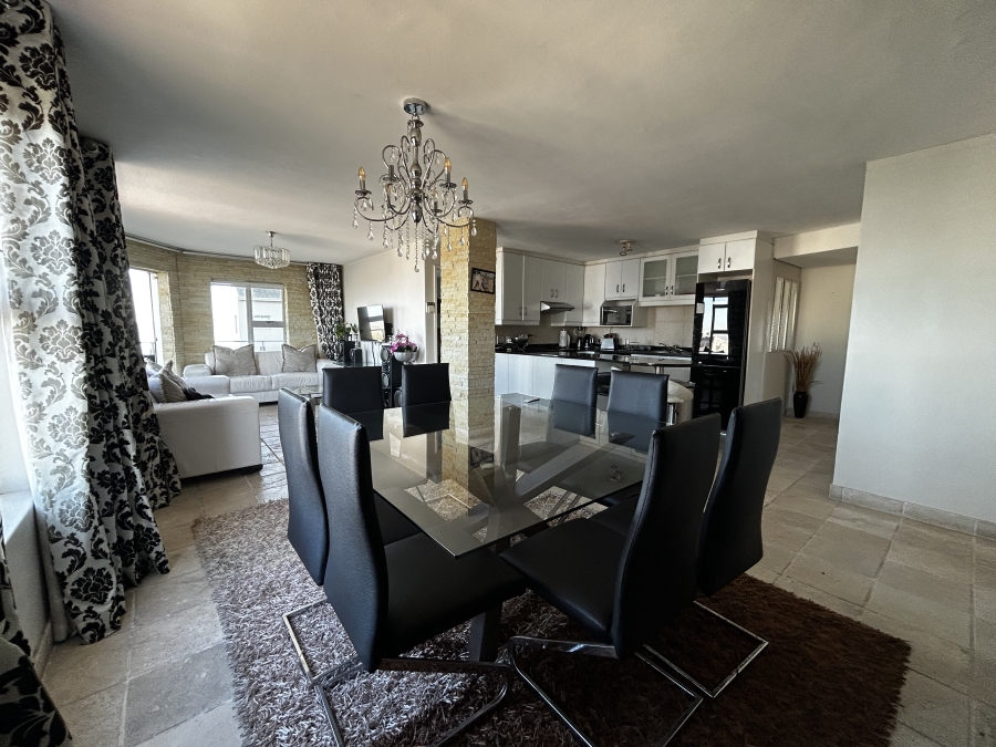2 Bedroom Property for Sale in Beachfront Western Cape